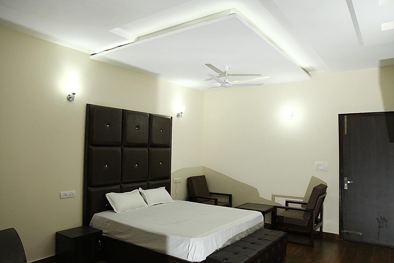 Hotel Temple View Inn Anandpur Sāhib Exterior foto